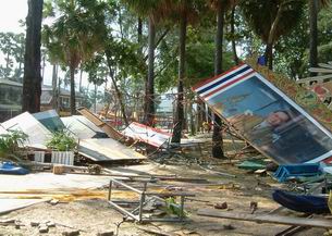 Tsunami - Patong Beach 26 December 2004, The real story, Den rigtige historie