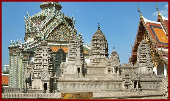Grand Palace - Wat Phra Kaew